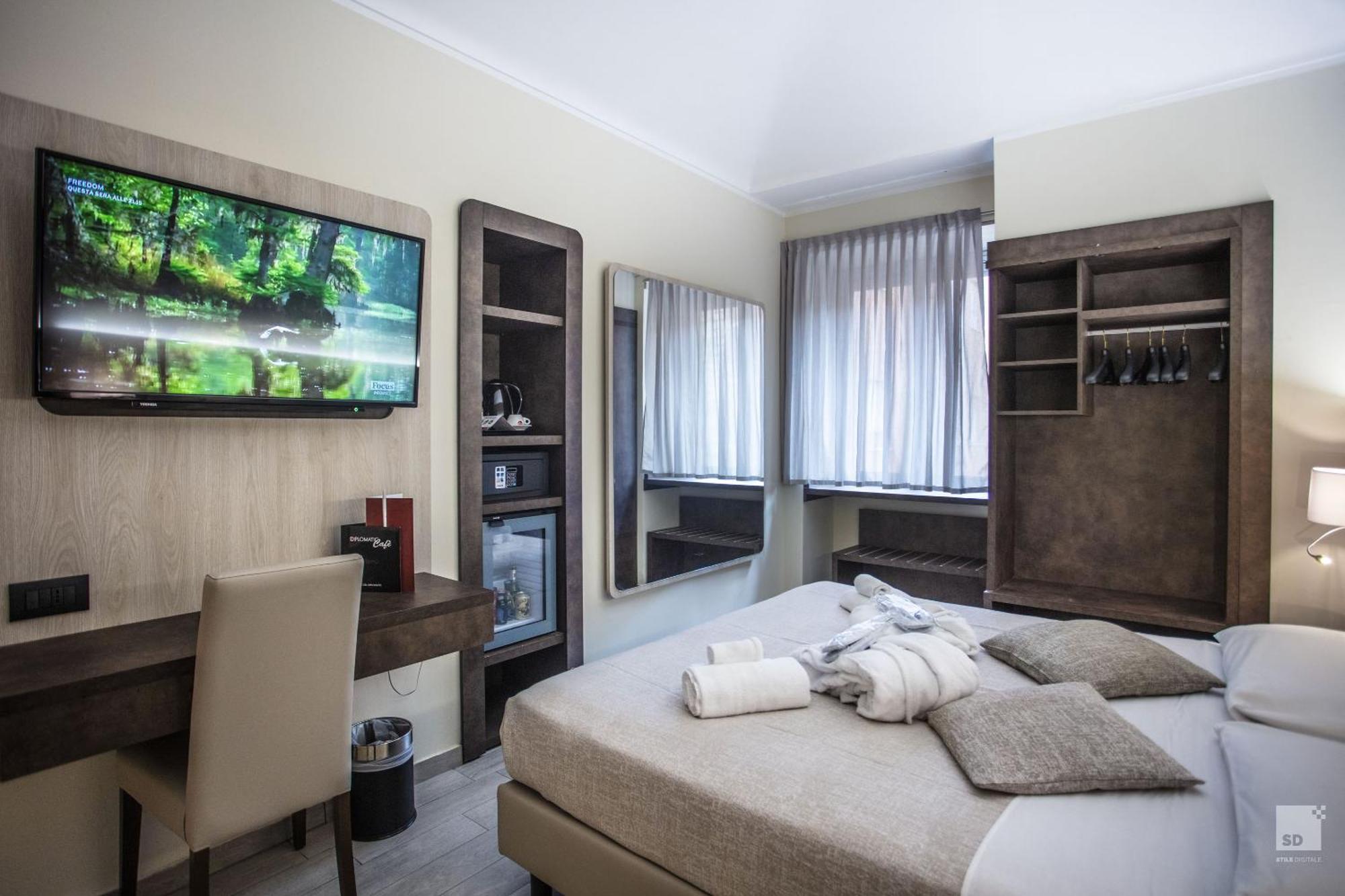 Hotel Diplomatic 4*