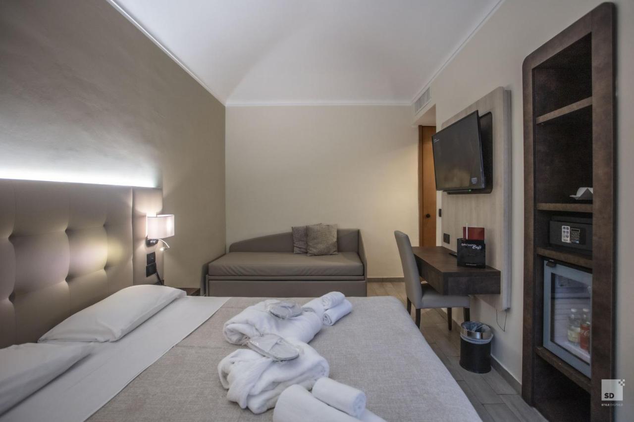 Diplomatic Hotel 4*