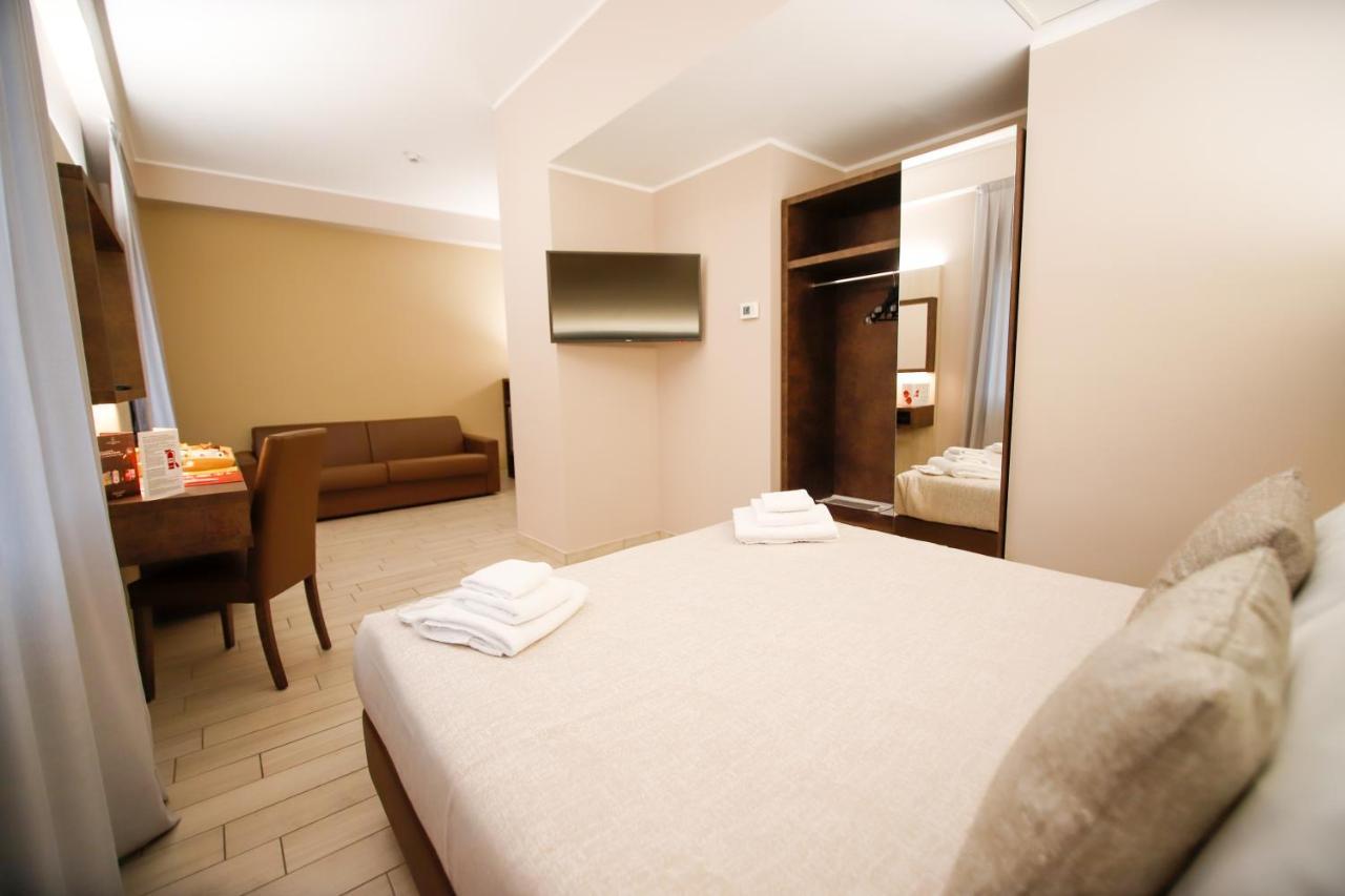 Diplomatic 4* Turin