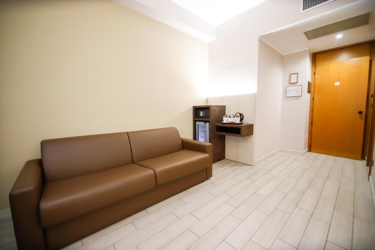 Hotel Diplomatic 4*